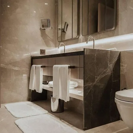 Serviced Luxurious 3+1 In Address Emaar Square شقة اسطنبول